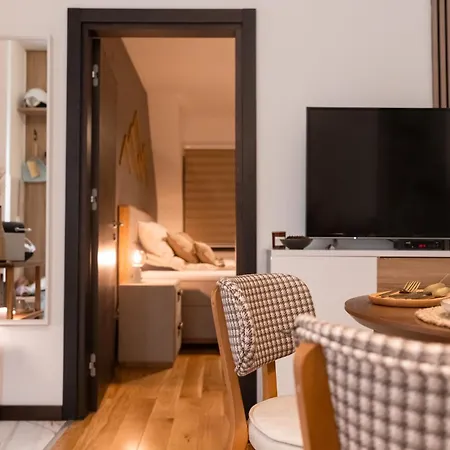 Glecer Kop, A14, Free Parking Garage アパート コパオニク